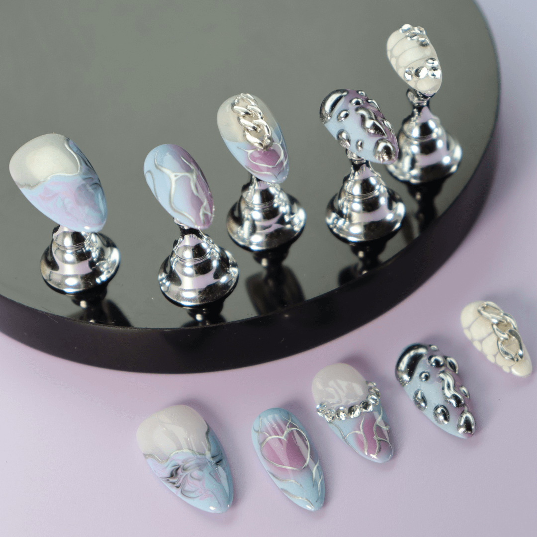 Dream Circuit - Reusable Press-On Nails – reusable fake nails set | PALLASKA press-on manicure