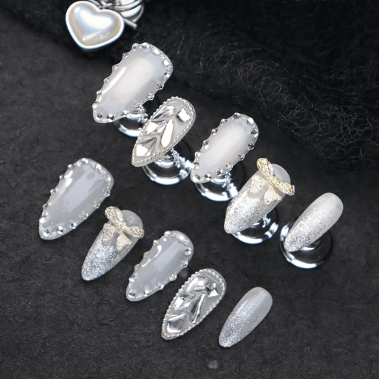 Ice Voltage - Reusable Press-On Nails – reusable fake nails set | PALLASKA press-on manicure