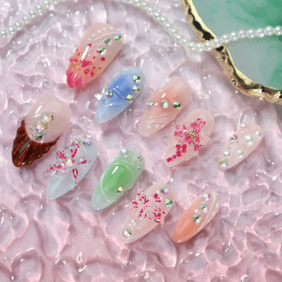 Pool Bloom – Reusable Press-On Nails – reusable fake nails set | PALLASKA press-on manicure