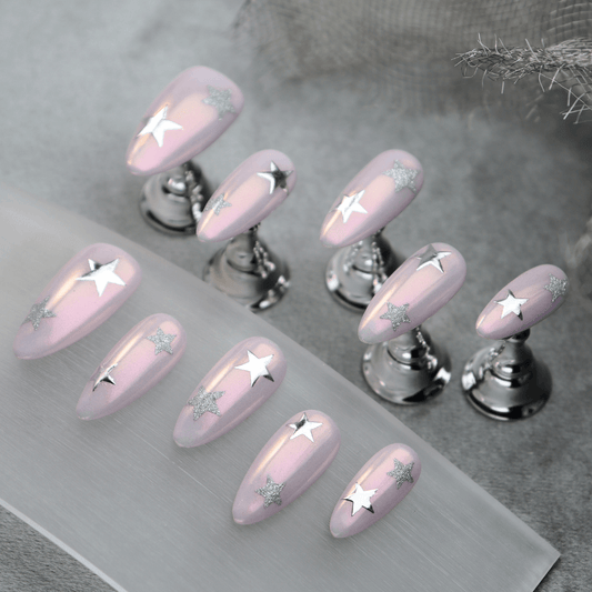 Starlit Whisper - Reusable Press-On Nails – reusable fake nails set | PALLASKA press-on manicure